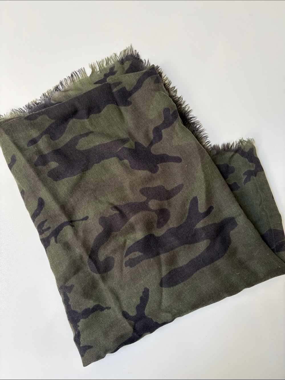 Wilfred Free camo blanket scarf - Picture 2 of 8